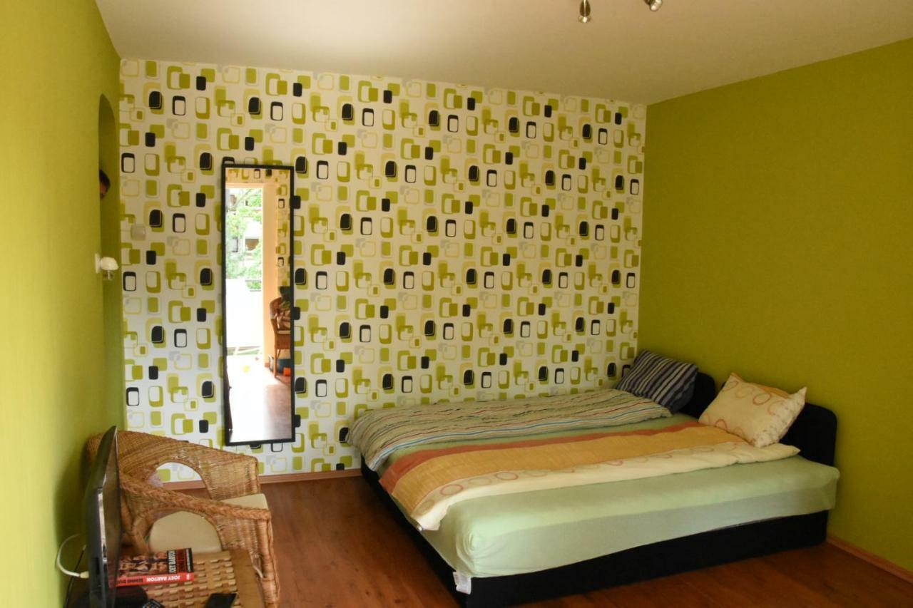 Lovely Apartment At Balatonfenyves Eksteriør billede